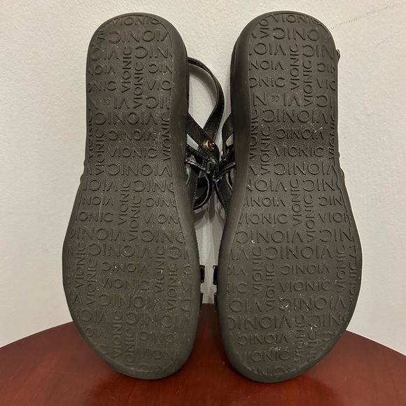 VIONIC Sandals, size 6 - Picture 4 of 6